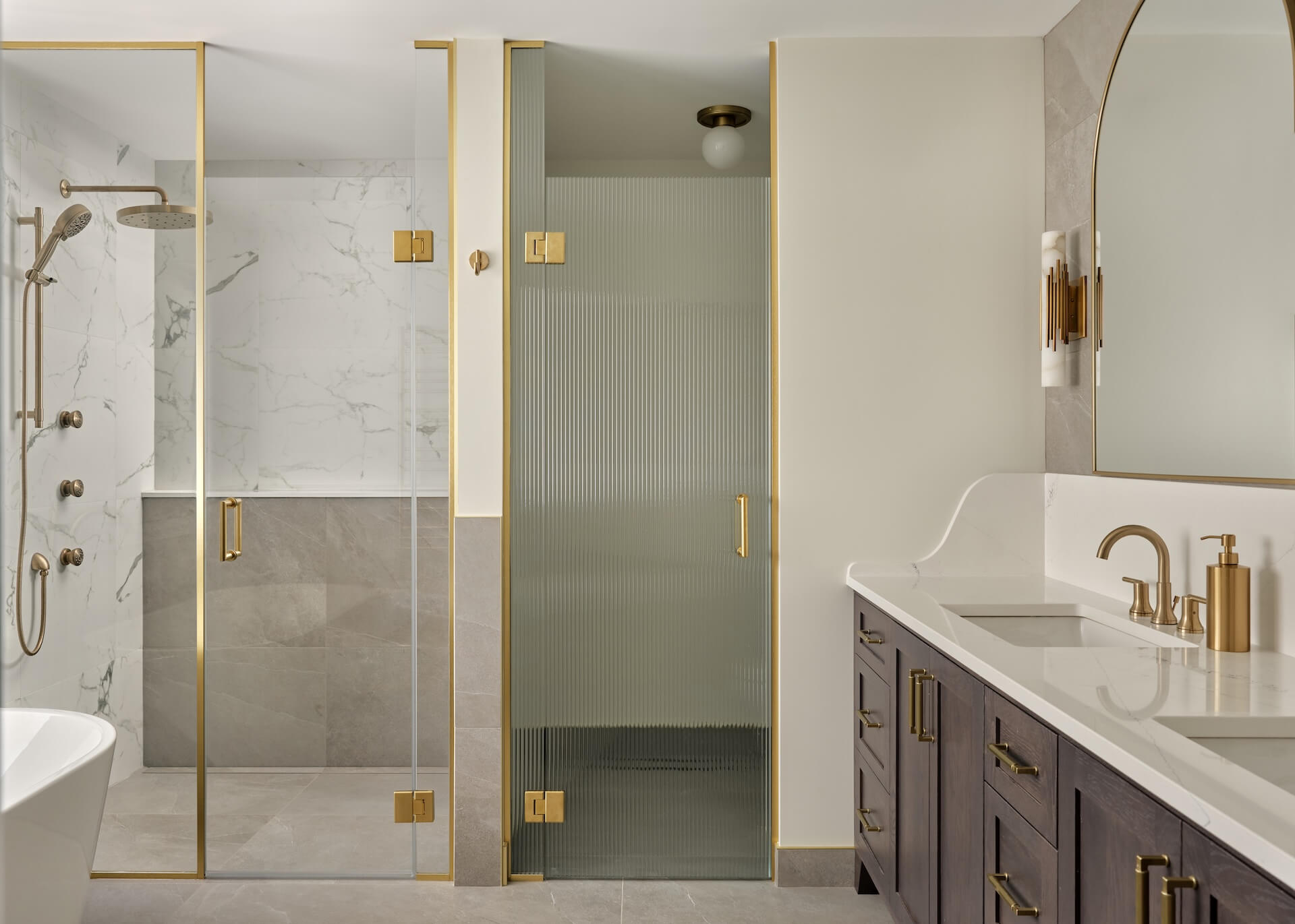 Ironspot Modern house showcase in Colverdale