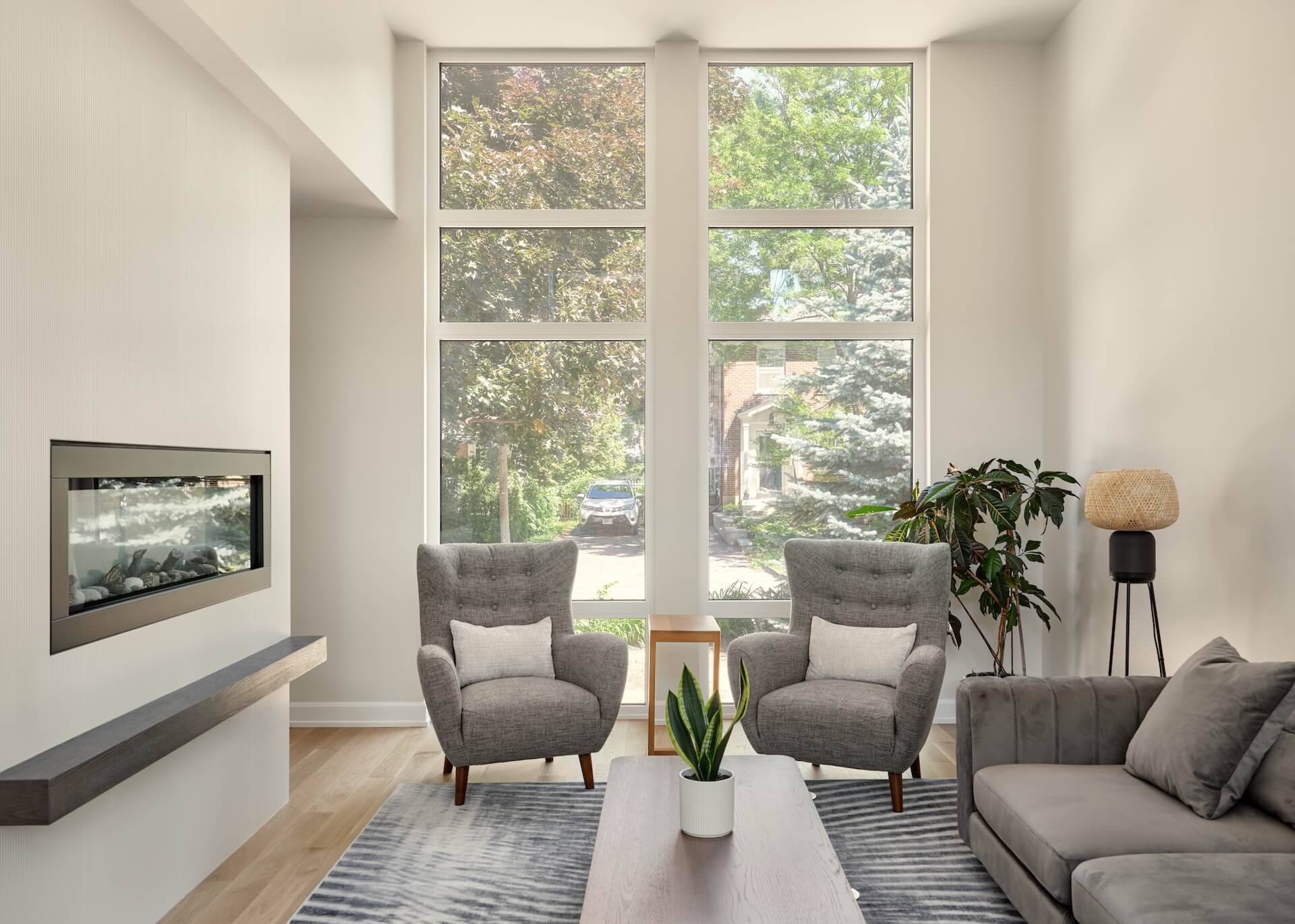 Ironspot Modern house showcase in Colverdale